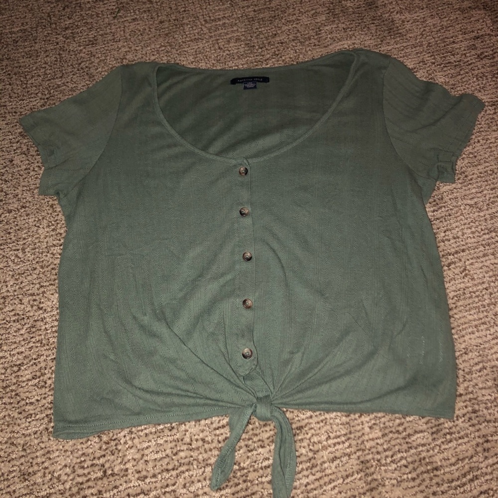 olive green american eagle button tie top🌵